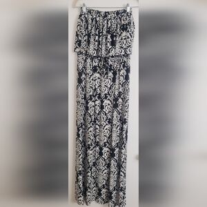 Elegant Black and White Patterned Long Maxi Skirt Large Ruffle Over Chest